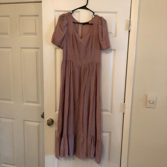 Light Pink Dress - Picture 1 of 2